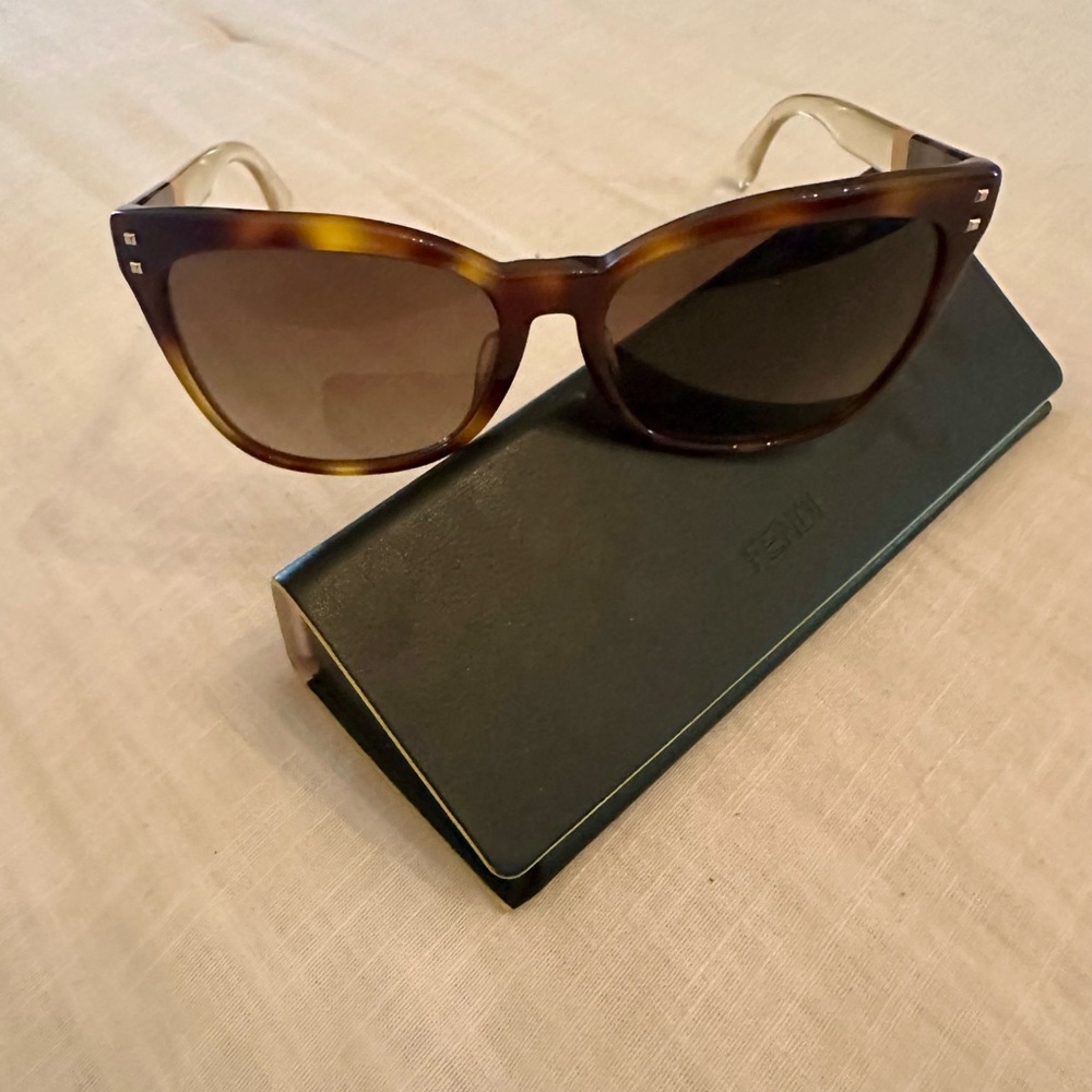 Fendi Brown Tortoiseshell Sunglasses